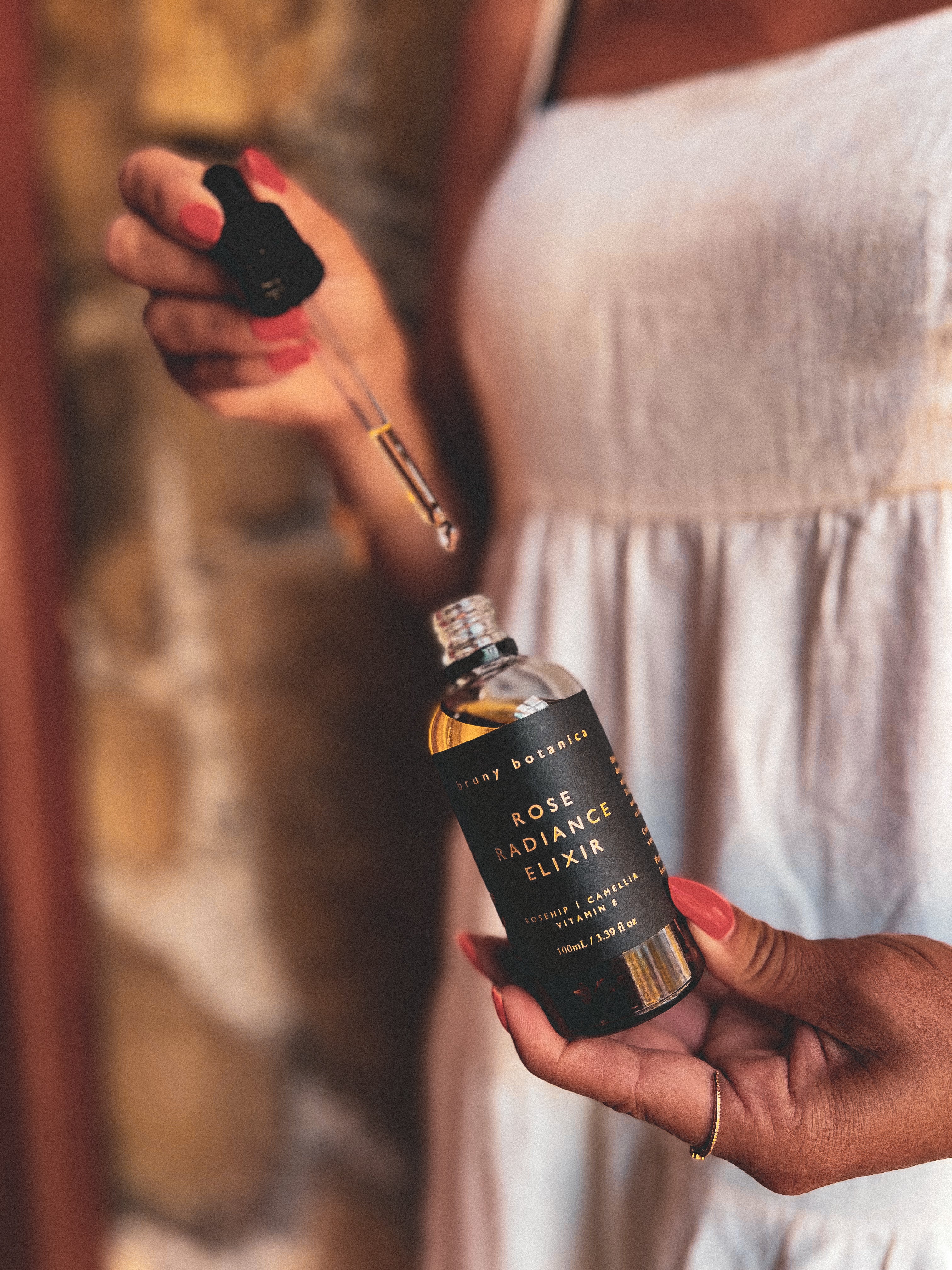 Rose Radiance Elixir Body Oil image 0