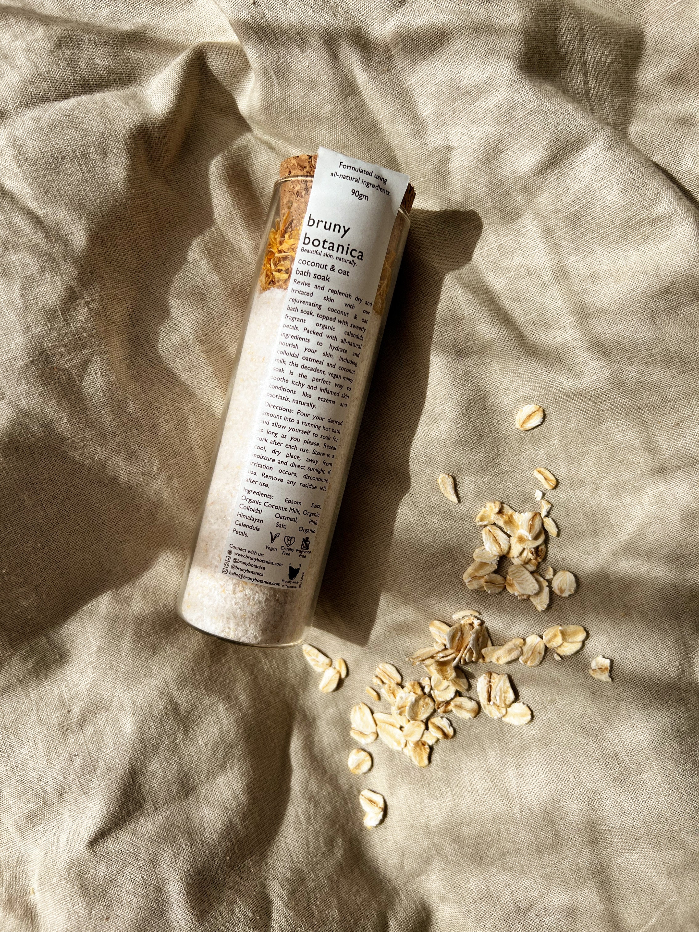 Coconut & Oat Bath Soak - Small image 2