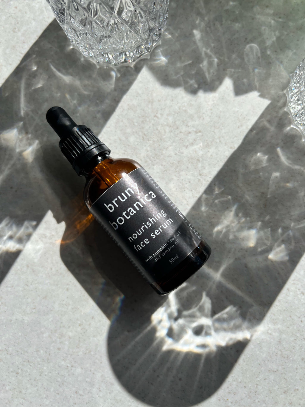 Nourishing Face Serum image 3